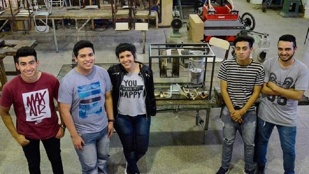 Orgullo argentino: crean la primera máquina expendedora de agua, yerba y azúcar