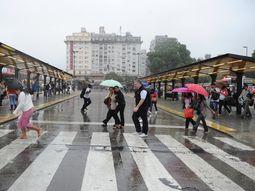 reunion clave de colectiveros para definir si adhieren al paro reunion clave de colectiveros para definir si adhieren al paro