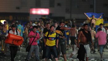 los destrozos de los hinchas de boca costaran unos $500 mil los destrozos de los hinchas de boca costaran unos $500 mil