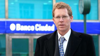 vidal arma su gabinete: juan curutchet sera el presidente del banco provincia vidal arma su gabinete: juan curutchet sera el presidente del banco provincia