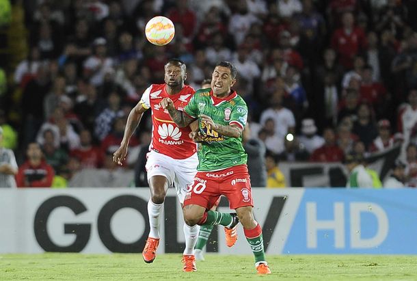 Huracán no pudo en los penales y Santa Fe se quedó con la Copa