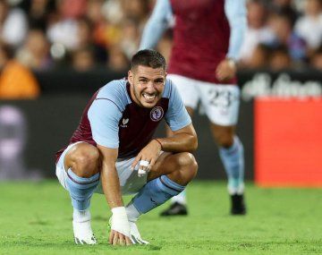 La grave lesión que sufrió Emiliano Buendía: será baja casi toda la temporada