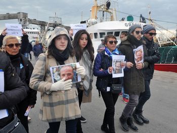 Los familiares de las víctimas piden que continúe la búsqueda (Imagen de archivo)