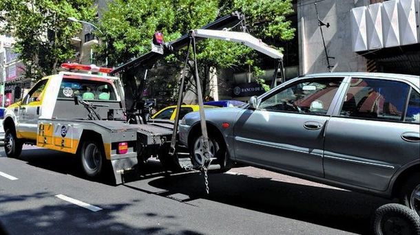 El estacionamiento medido se aplicará en la segunda mitad de 2014