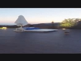 El divertido video de Messi jugando en monopatín con su hijo