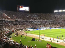 video: los hinchas de river insultaron a macri por los fallos arbitrales video: los hinchas de river insultaron a macri por los fallos arbitrales
