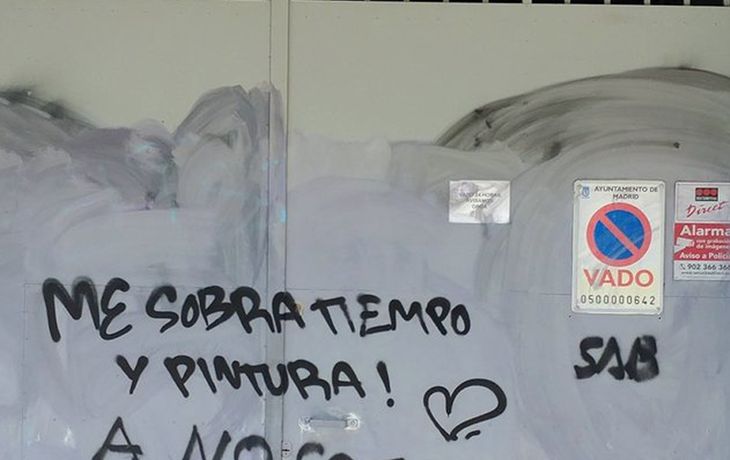 La respuesta de un taller harto de las pintadas