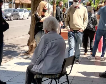 Una mujer de 107 años se desmayó cuando estaba por votar