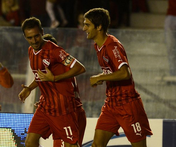 Independiente fue muy superior y goleó a Arsenal en Avellaneda
