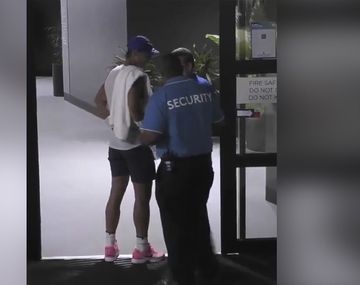 El incómodo momento que vivió Nadal con un seguridad del Abierto de Australia