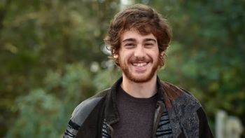 Esta serie italiana de Netflix conquista a los espectadores con su historia de drama atrapante.  Esta serie italiana de Netflix conquista a los espectadores con su historia de drama atrapante.