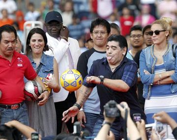 ¿Maradona está esperando un hijo junto a Rocío?
