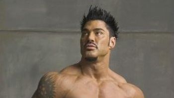 insolito: fort se desnudo para ayudar al pais del norte insolito: fort se desnudo para ayudar al pais del norte