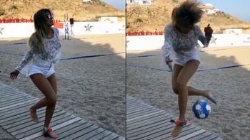 Cande Ruggeri jugando al fútbol Cande Ruggeri jugando al fútbol