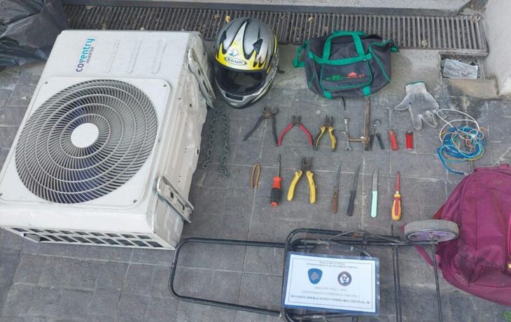 Se robaron un aire acondicionado en Recoleta y los detuvieron