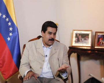 Chávez va saliendo del posoperatorio