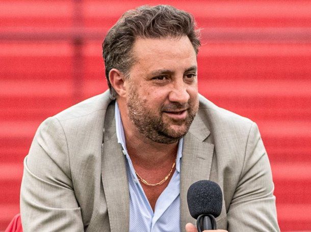 El presidente de Argentinos Juniors contra las SAD en el fútbol: Es un verso