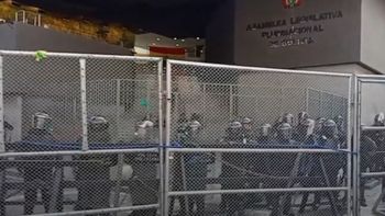 Un muerto (al menos) por la represión en Bolivia. Un muerto (al menos) por la represión en Bolivia.