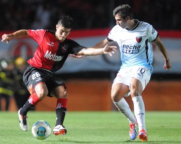 Newells consiguió un agónico empate ante Colón en Santa Fe