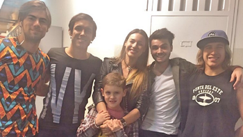 pampita, invitada especial del show de marama pampita, invitada especial del show de marama