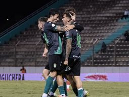 por penales, banfield elimino a san martin (t) y avanzo a octavos de final de copa argentina por penales, banfield elimino a san martin (t) y avanzo a octavos de final de copa argentina