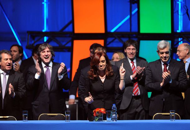 Los tres debates clave del cristinismo salen a escena