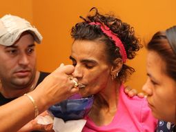 una mujer quedo paraplejica tras un implante de senos una mujer quedo paraplejica tras un implante de senos