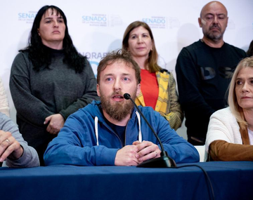 Otermín: Defendamos a Cristina