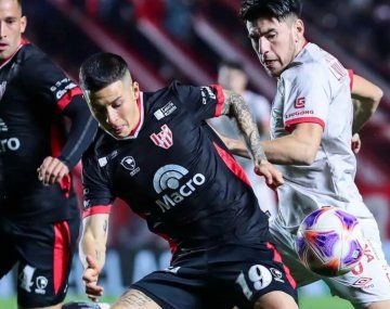 Instituto se impuso ante Argentinos y se salvó del descenso