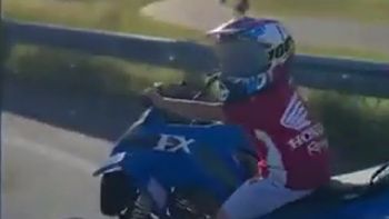 hizo que su hijo de 5 anos manejara un cuatriciclo solo, lo filmo y subio el video a redes sociales hizo que su hijo de 5 anos manejara un cuatriciclo solo, lo filmo y subio el video a redes sociales