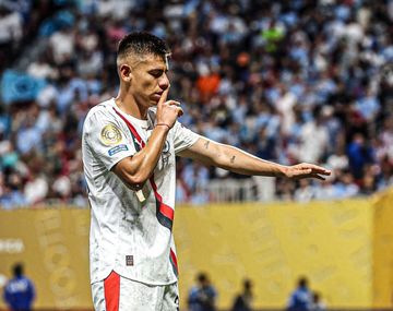 El guiño de Echeverri a River que generó revuelo entre los hinchas