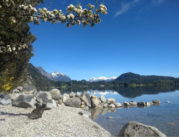 Bariloche imperdible: el destino que atrapa por su naturaleza y montañas