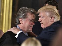 Detuvieron a ex asesor de Trump por desviar donaciones para construir el muro fronterizo