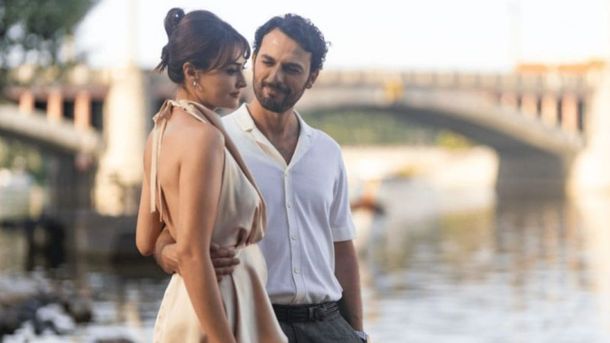 Esta producción turca fue dirigida por Recai Karagöz.