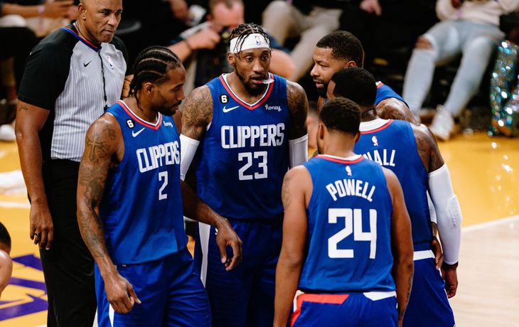En el clásico angelino de la NBA, los Clippers vencieron a Lakers