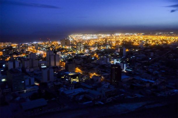 Temporal de viento en Chubut: volaron techos, postes, árboles y carteles