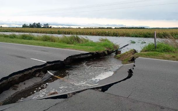 Así se rompió la Ruta 10 en Córdoba.