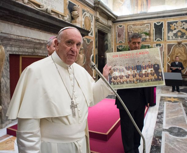 El plantel de San Lorenzo visitó al Papa Francisco en la previa del amistoso ante Roma