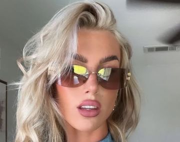 El look de Kelci Rose para alentar a Marcos Senesi de la Selección Argentina en su debut en el Mundial 2026