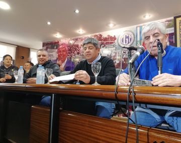 Camioneros acordó aumento del 25%: 10 puntos por encima de la meta del Gobierno