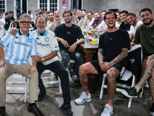 Racing compartió una cena especial junto a Guillermo Francella y Donato de Santis