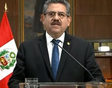 Renunció el presidente transitorio de Perú