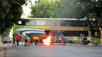 tras el caos, paralisis y tension tras el caos, paralisis y tension