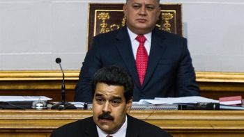 la recaida de la enfermedad de chavez fue un golpe muy duro la recaida de la enfermedad de chavez fue un golpe muy duro