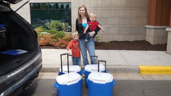 una mujer dono 109 litros de leche materna para bebes en terapia intensiva una mujer dono 109 litros de leche materna para bebes en terapia intensiva