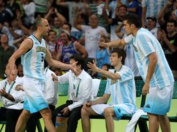 ginobili, conmovido por el aliento del publico argentino en rio de janeiro ginobili, conmovido por el aliento del publico argentino en rio de janeiro