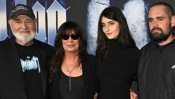 los hijos de rob y michele reiner rompieron el silencio tras el asesinato de sus padres: no hay palabras los hijos de rob y michele reiner rompieron el silencio tras el asesinato de sus padres: no hay palabras