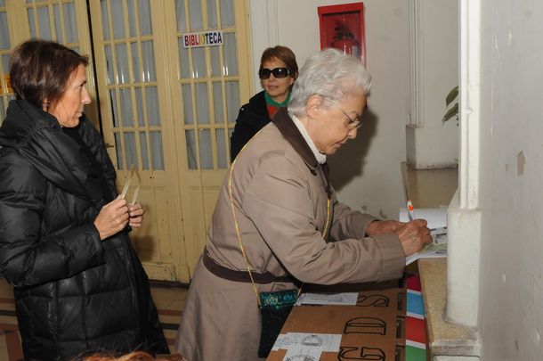 Pese a los reclamos del PRO y el FpV, no se abrirán todas las urnas en Santa Fe