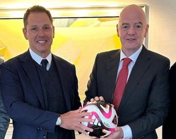 Brito y Enzo Francescoli se reunieron con Infantino en Nueva York