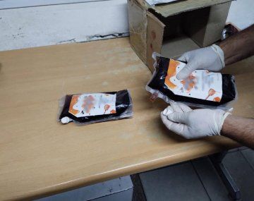 Gendarmería descubrió dos kilos de marihuana líquida envasada en sachets de miel